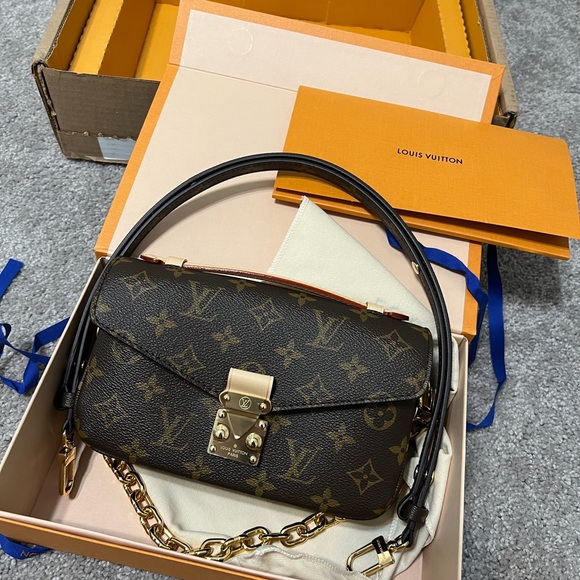 Louis Vuitton Black and Gold Monogram Shoulder Bag